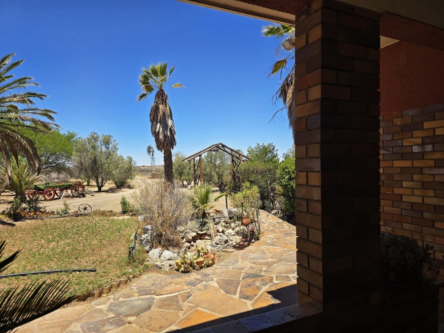 Commercial Property for Sale in Calvinia Rural Northern Cape